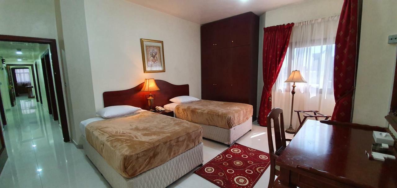 Ivory Hotel apartamentos Abu Dabi Exterior foto
